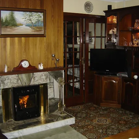 住宿加早餐酒店 春天草坪住宿加早餐旅馆 3*